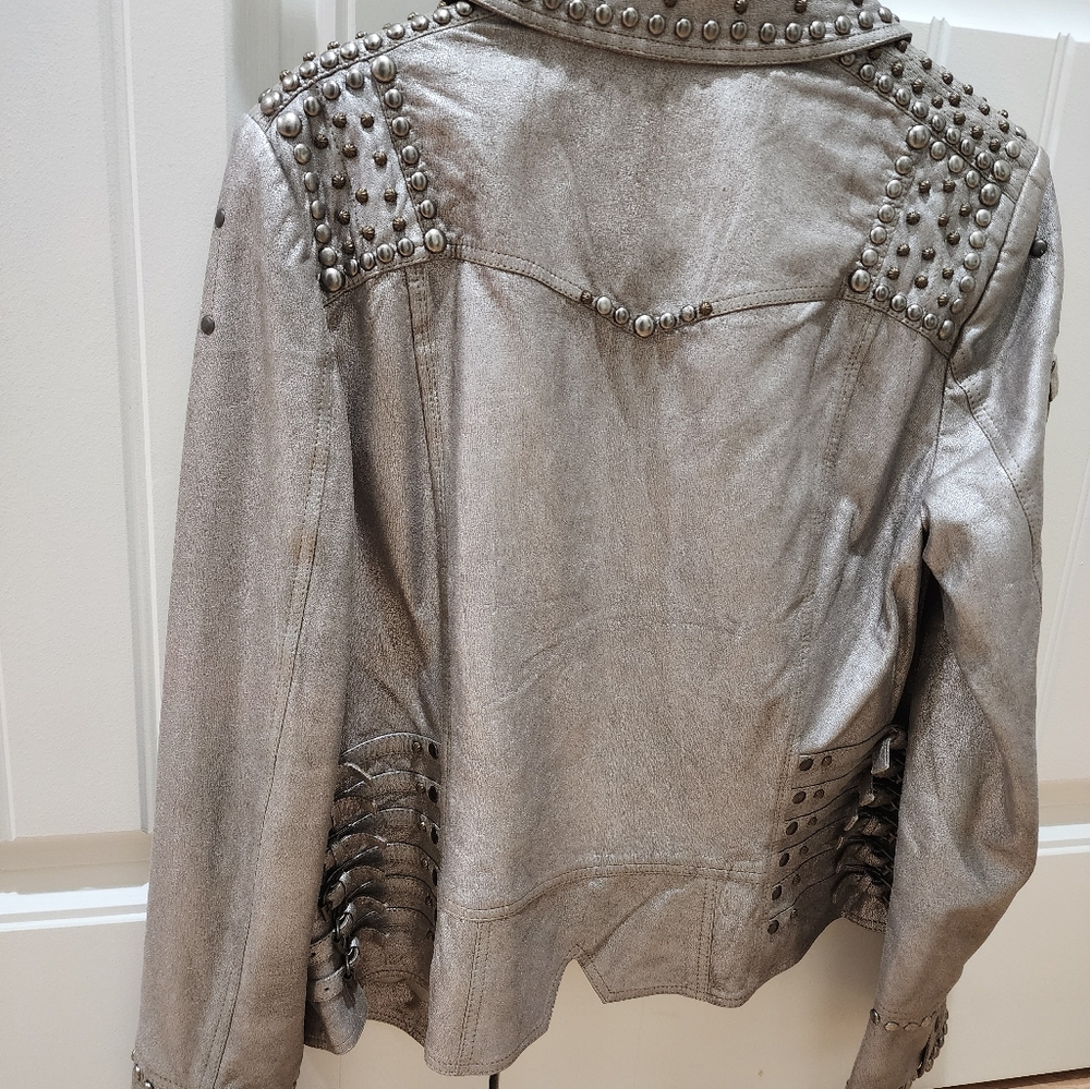 Double D Ranch Metallic Studded Leather Jacket - Picture 4 of 10